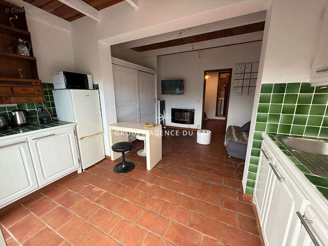 Maison à ROQUEBRUNE-SUR-ARGENS