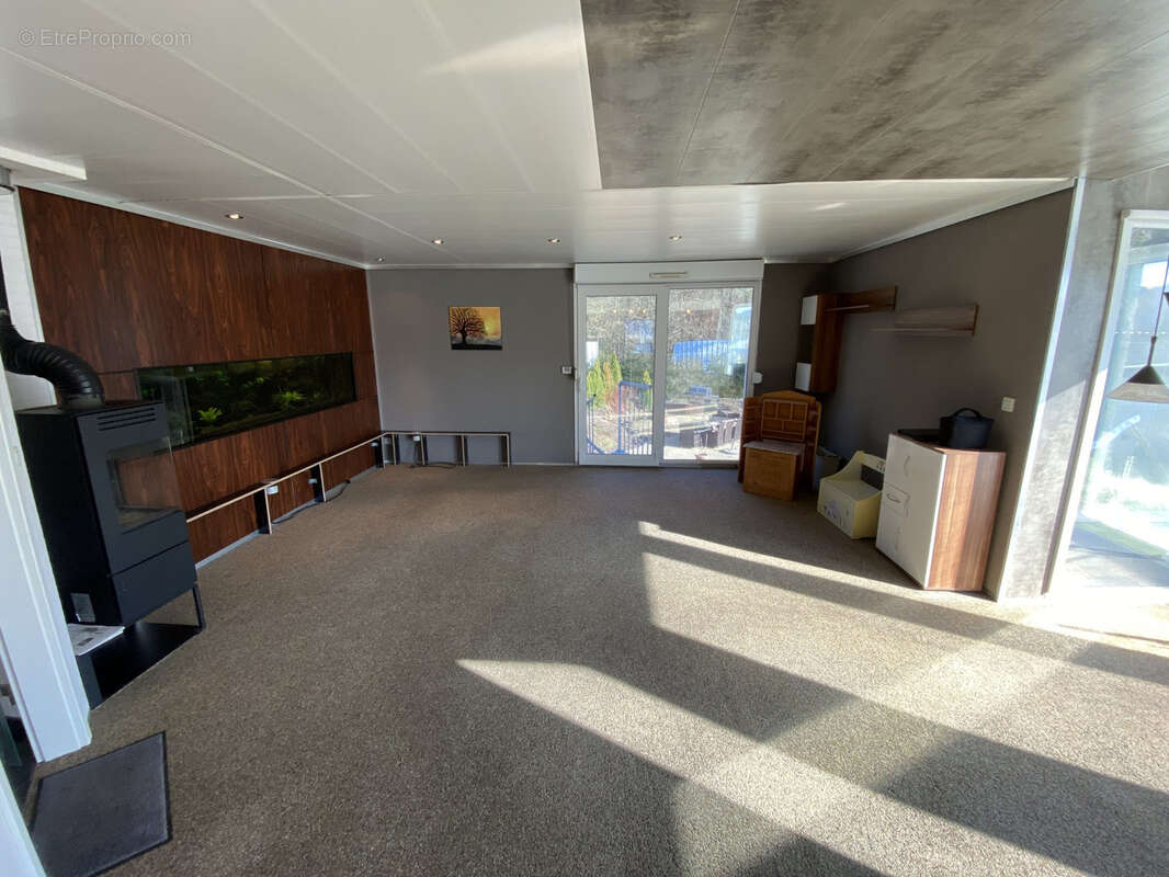 Maison 5 pièces de 130 m2 avec piscine et sous-sol - photo 6