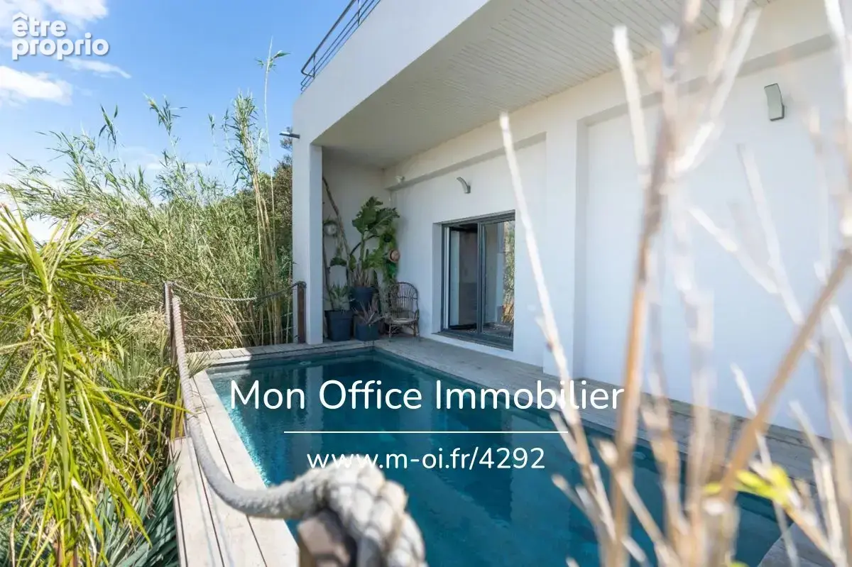 Référence : 6690-SIC - EXCLUSIVITE Villa loft vue panoramique Saint Raphaël - photo 4