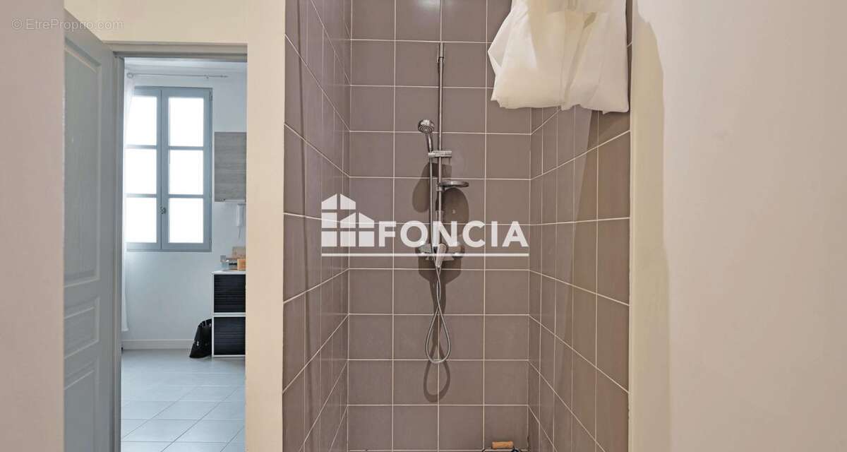Appartement de type 1 dans une résidence Bourgeoise en plein centre ville - photo 8
