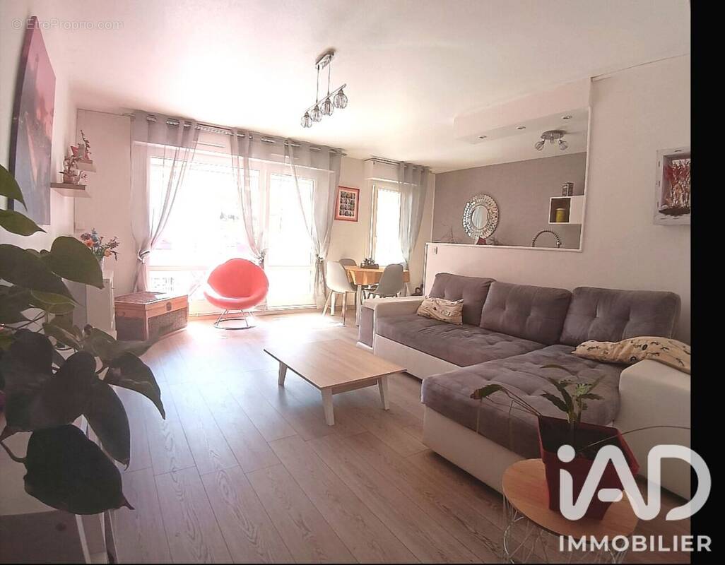 Photo 1 - Appartement à PONTOISE