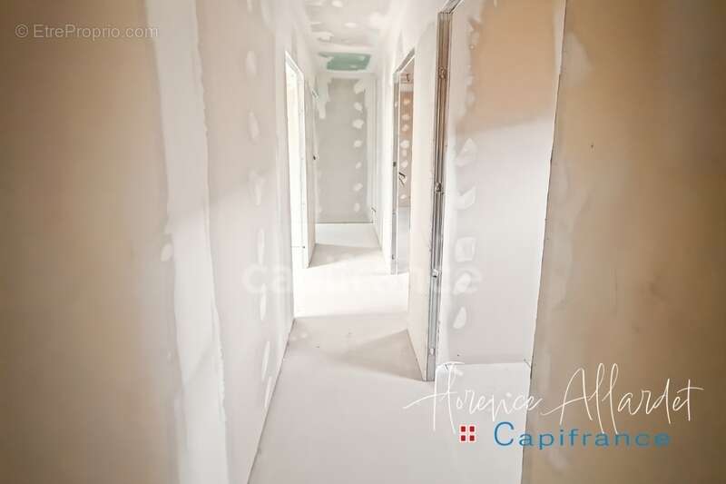 Appartement à SAINT-OFFENGE-DESSUS