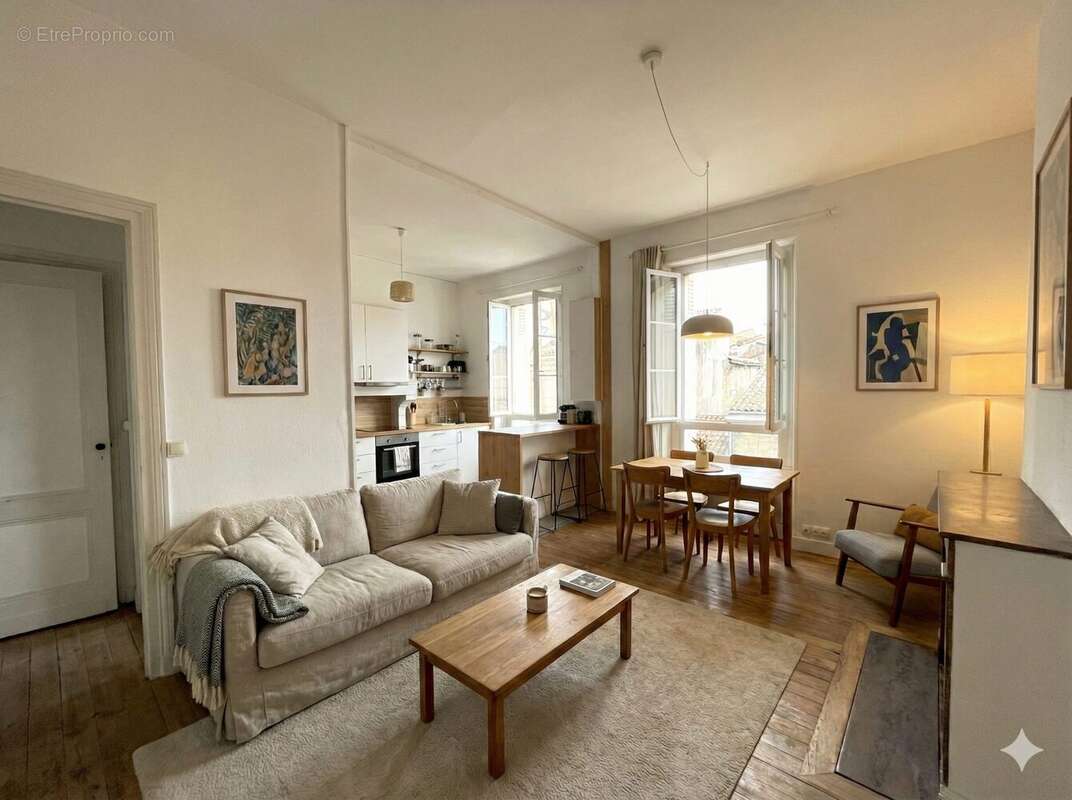 Appartement à BORDEAUX