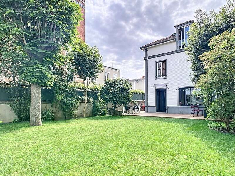 Maison à ASNIERES-SUR-SEINE