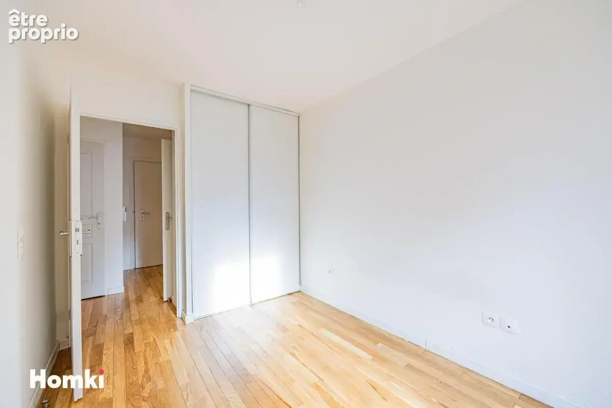 Appartement T3 de 55 m² à Clichy 92110, Rue Poyer - photo 9