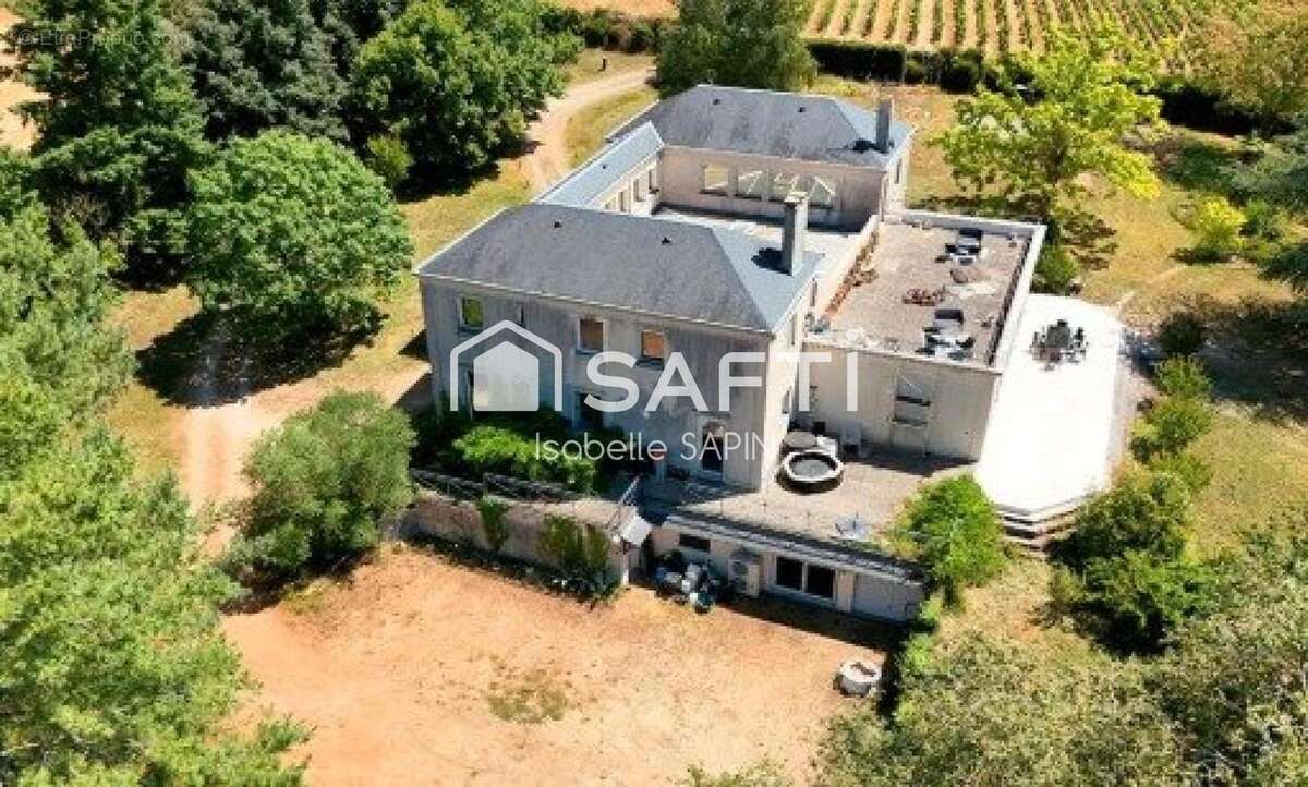 Photo 2 - Maison à NEUVILLE-DE-POITOU