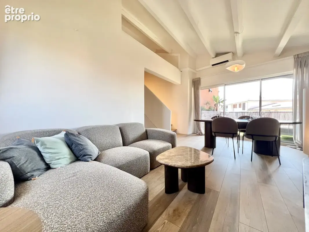 Appartement 3 pièces avec terrasse à Sainte Maxime centre ville en dernier étage - photo 10