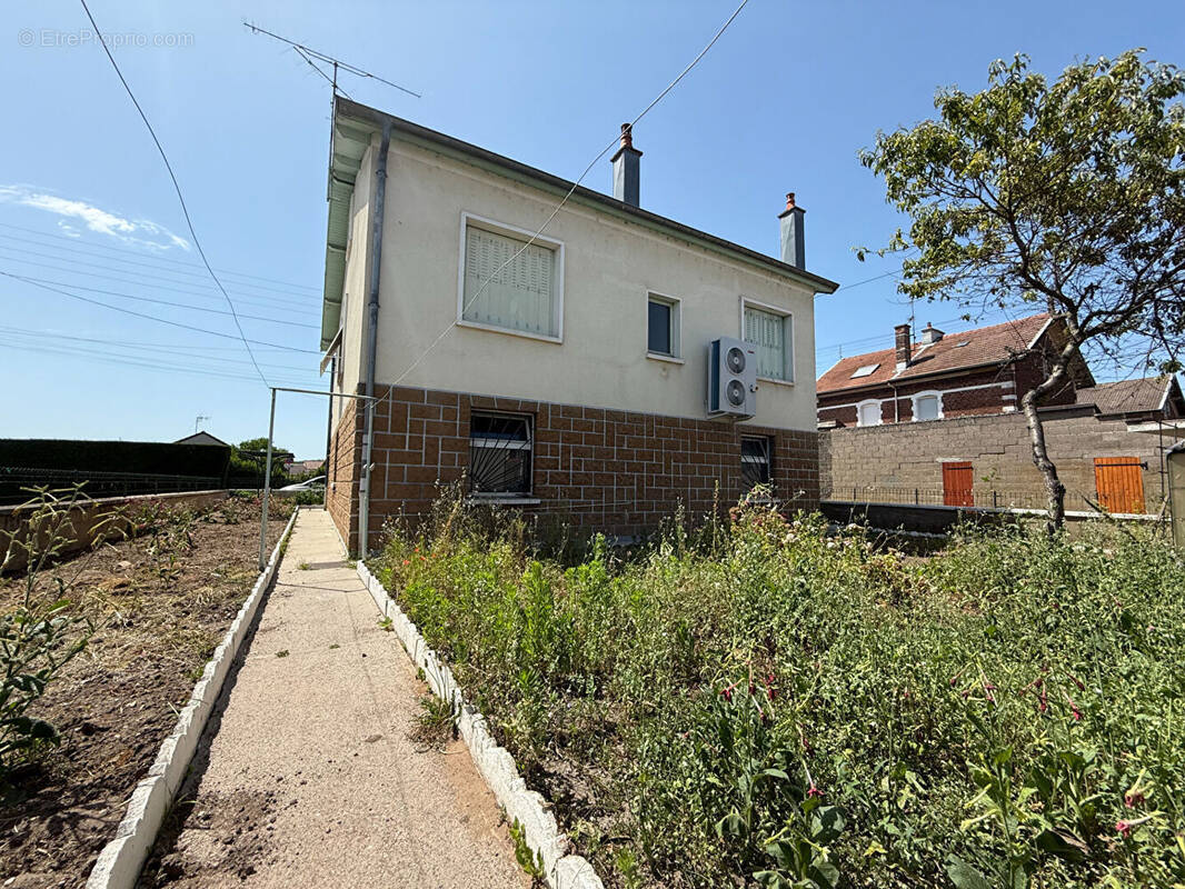 Maison à DOMBASLE-SUR-MEURTHE