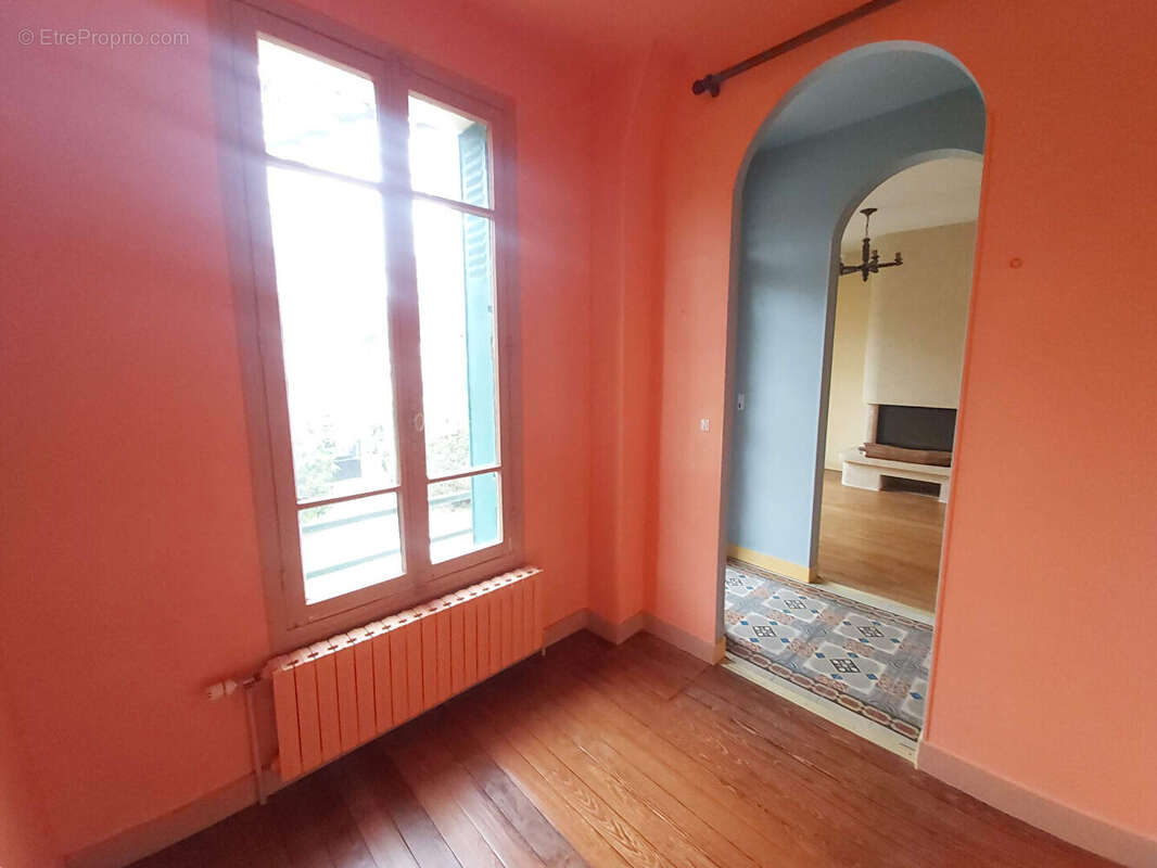 Maison à LE RAINCY