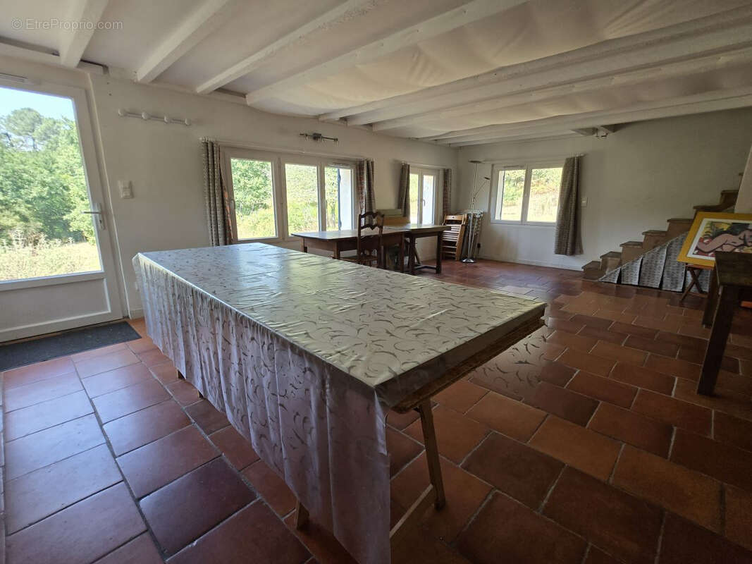 Ensemble de 3 habitations sur un parc de 2ha76 avec étang! - photo 20