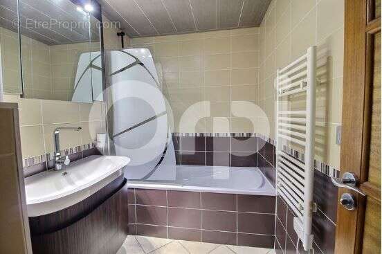 Appartement À Vendre - photo 6