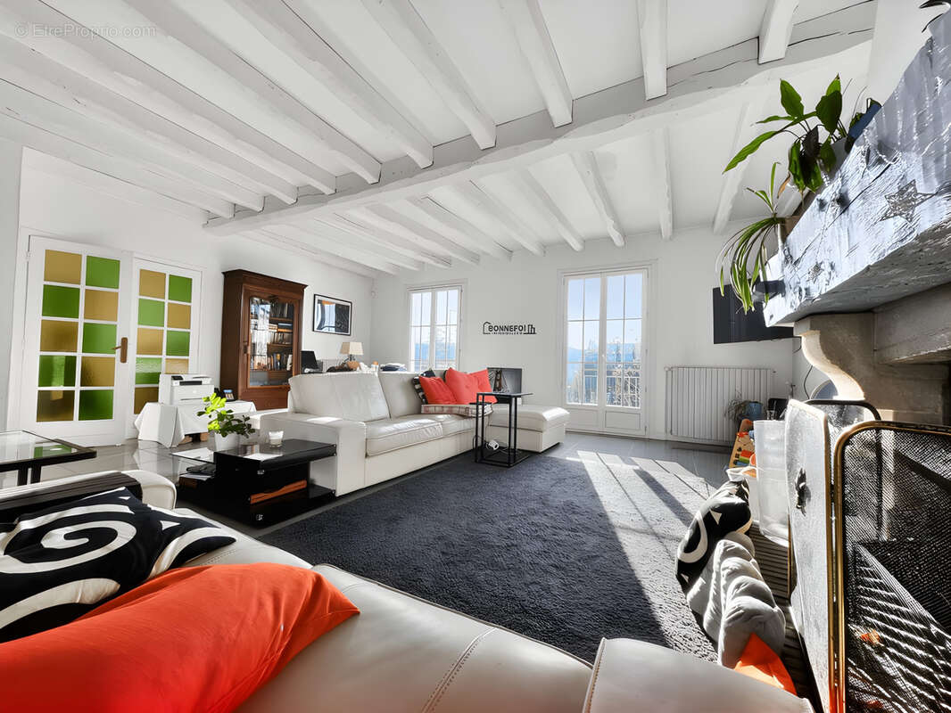 Maison à CHAMPIGNY-SUR-MARNE