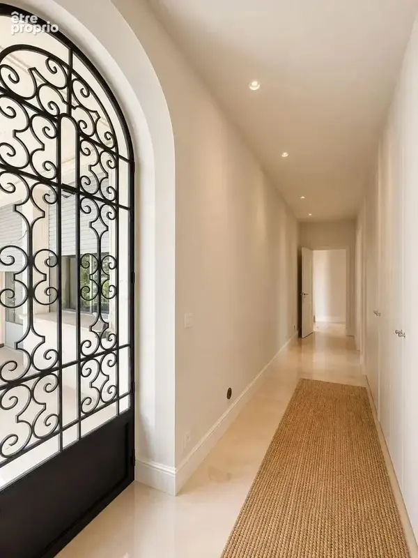 Cannes – 165 m²  avec jardin privatif de 260 m² - photo 3