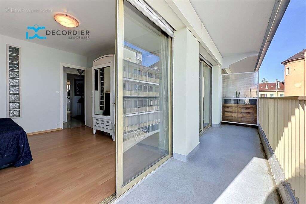 Appartement à EVIAN-LES-BAINS