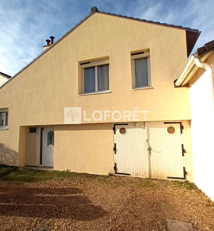 Maison à LUZARCHES