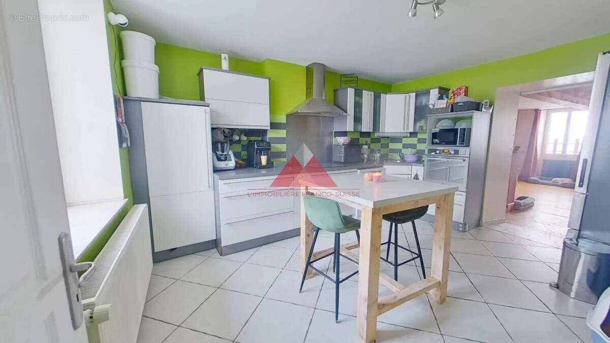 Appartement à FONCINE-LE-HAUT