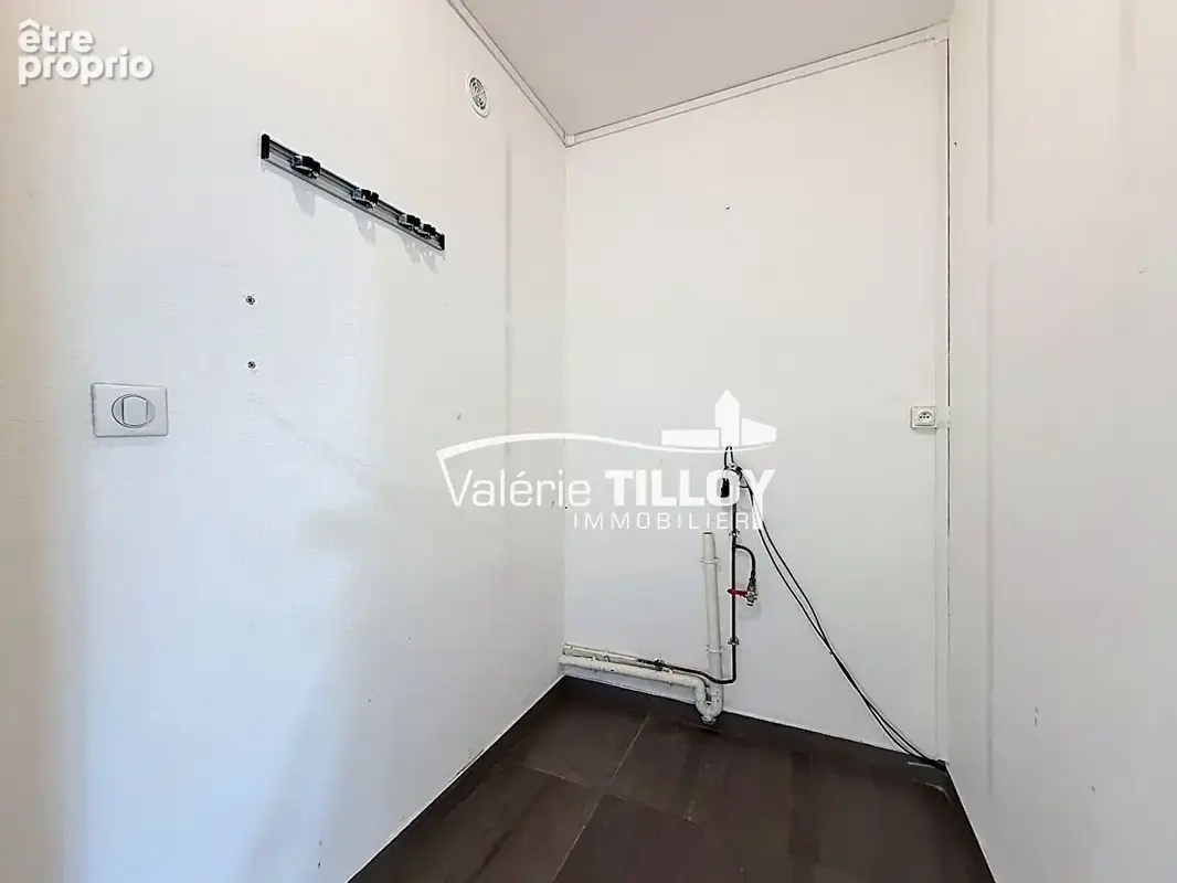 Bruz appartement de 77 m² en plein centre-ville avec 2 chambres terrasse de 18 m² sans vis-à-vis et garage - photo 11