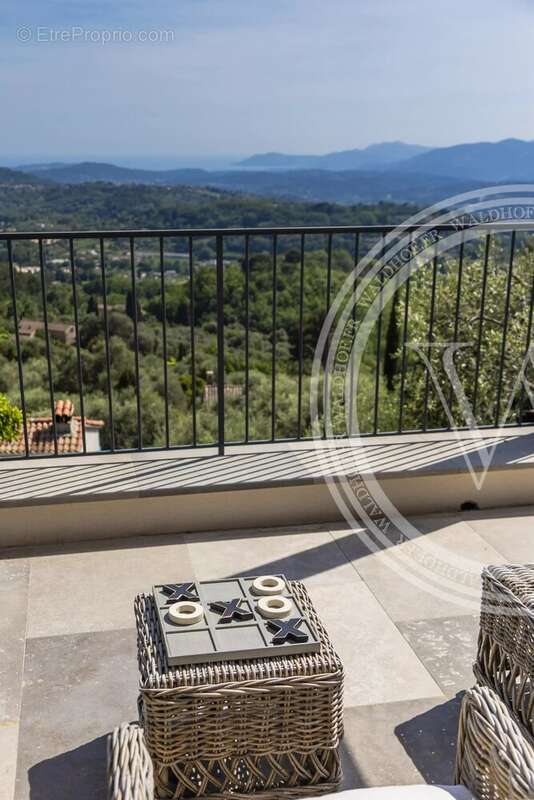Maison en pierre élégante avec vue Mer et les montagnes - photo 18