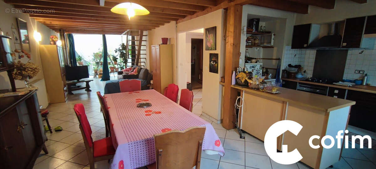 Maison à OLORON-SAINTE-MARIE