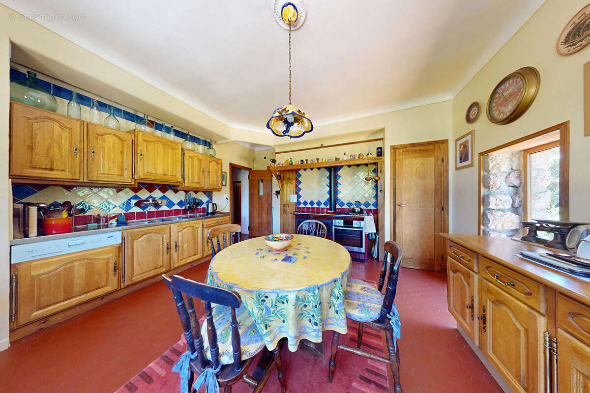 MAS DE CARACTERE 308M² au Coeur des Pyrénéen - Orientales - photo 13