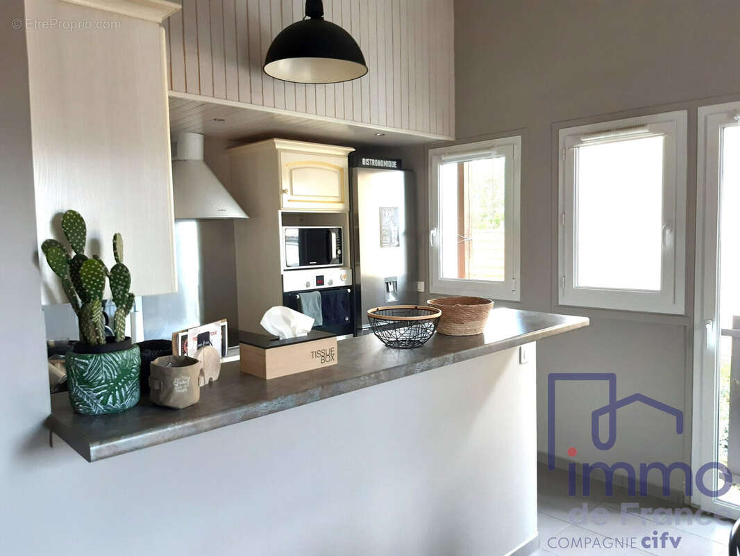 Maison 95 m² à Le Puy-En-Velay  - photo 2
