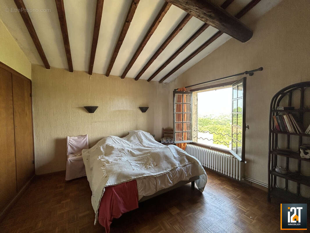 Maison à MONTPEZAT