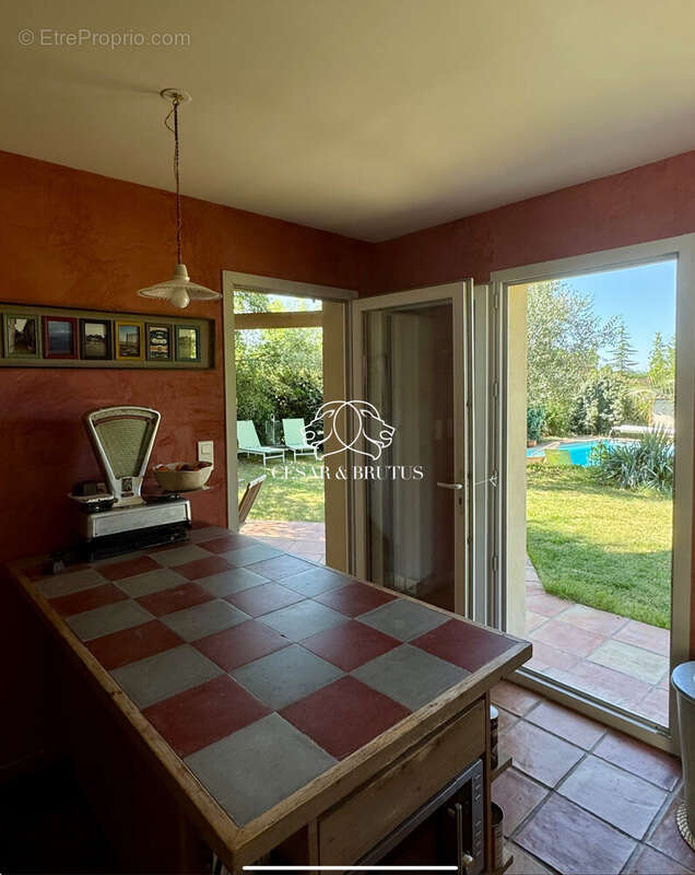 Maison 180 m² à Chazay-D'azergues  - photo 8