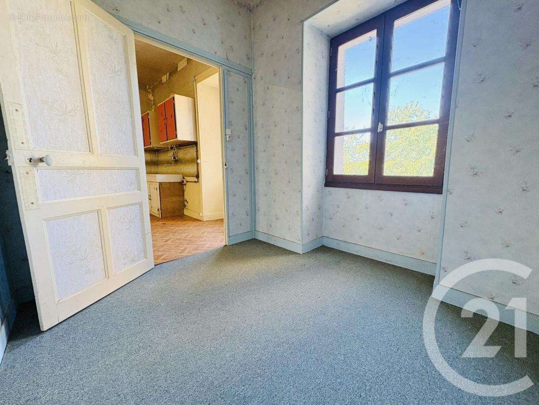 Maison 90 m² à Peyrat-De-Bellac  - photo 14