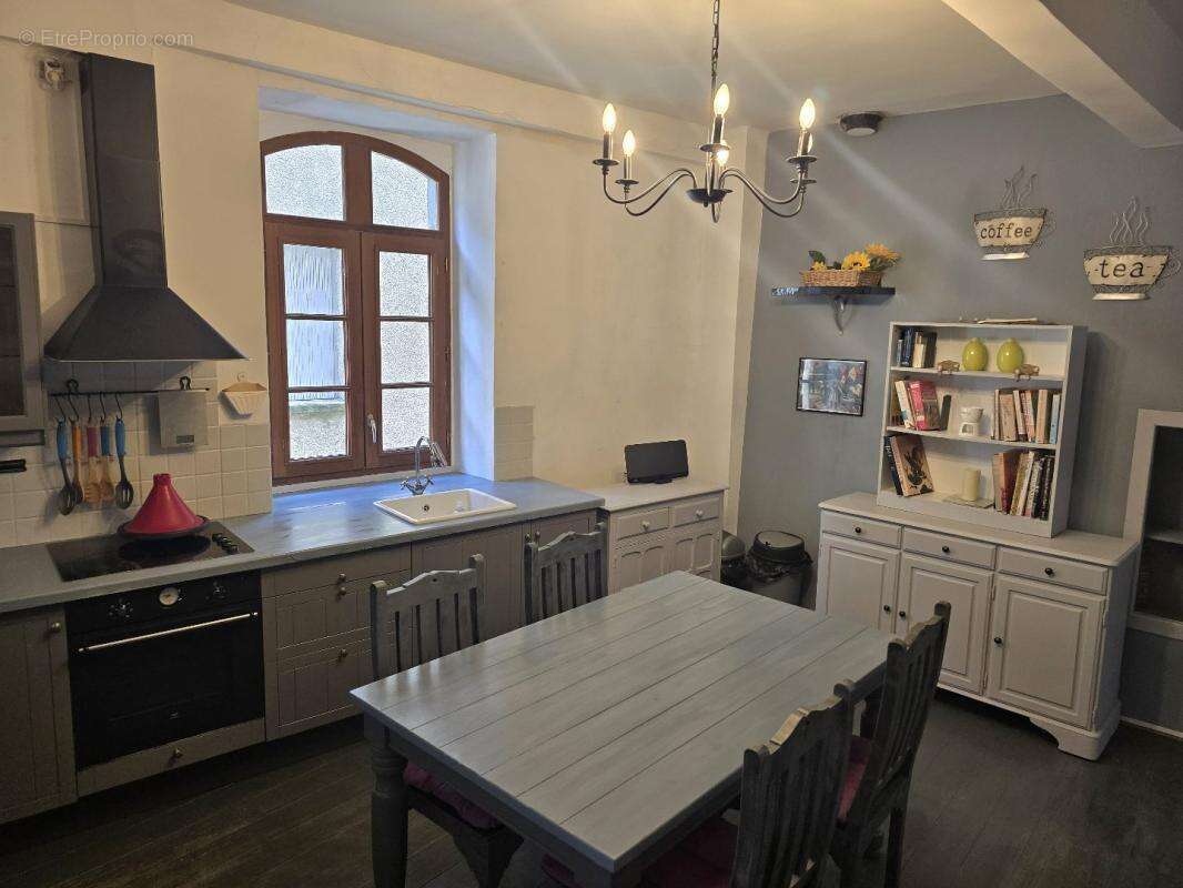 Maison à COUIZA