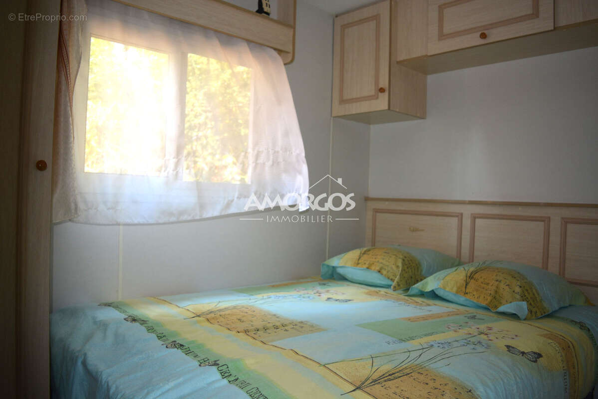 LE CASTELLET, HLL de 41.50 m2 sur 244 m2 de terrain avec aperçu mer - photo 7