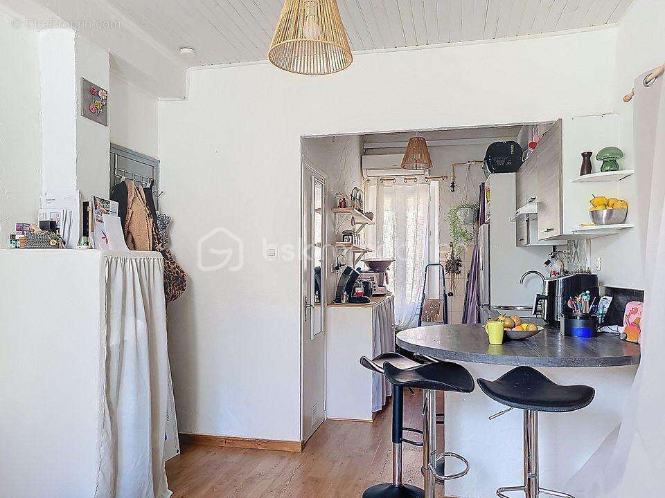 Appartement deux pièces - photo 2
