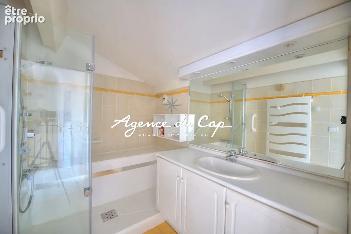 Appartement Saint Raphael 3 pièce(s) 72 m2 - photo 11