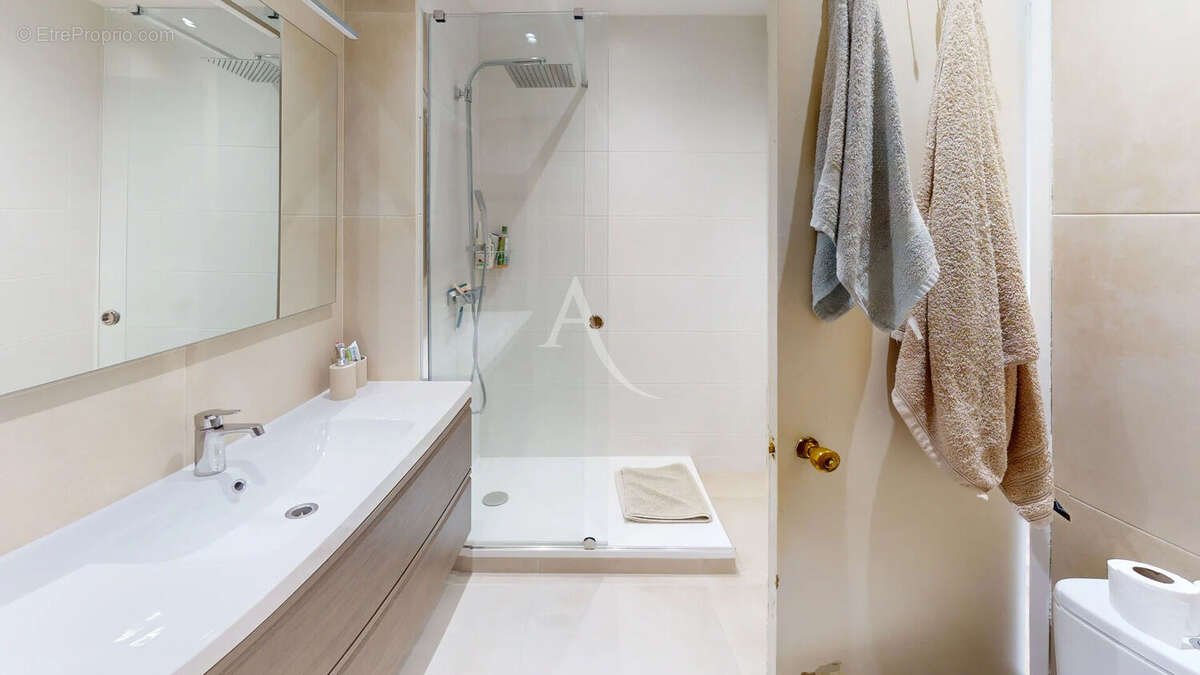 Appartement à CHILLY-MAZARIN