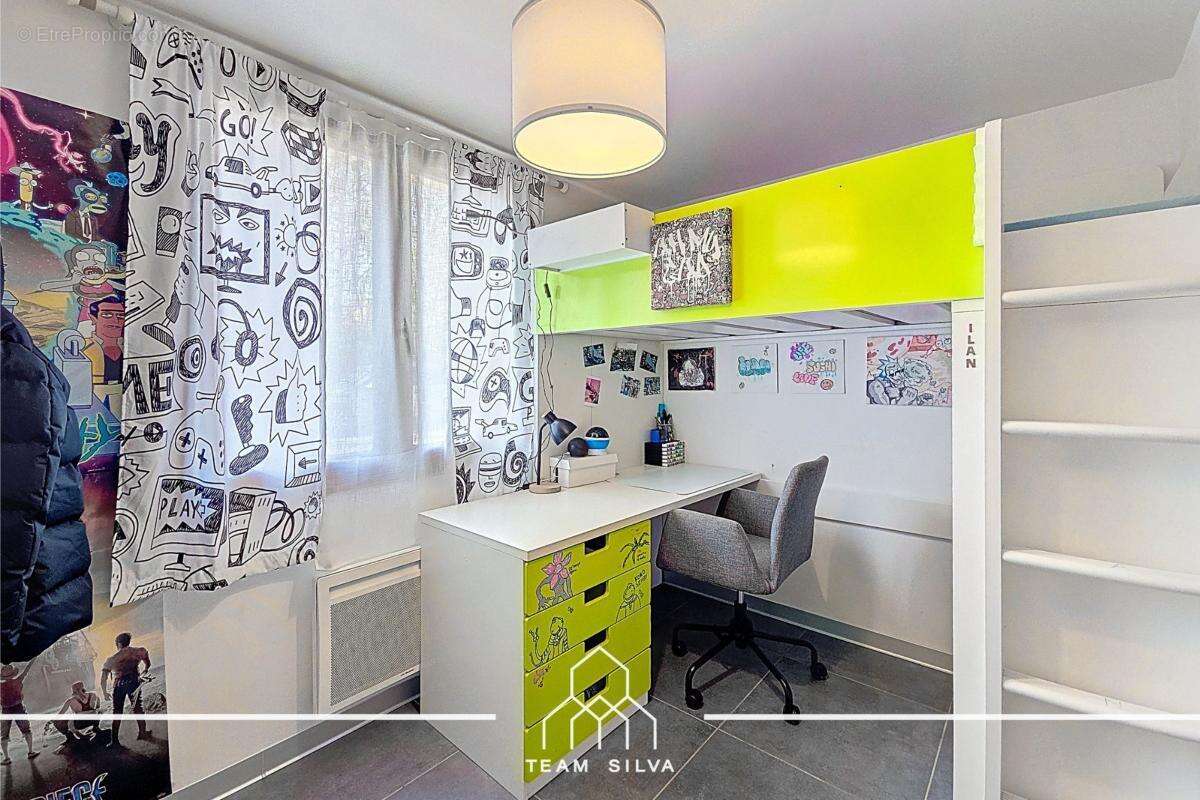 Appartement à TERNAY