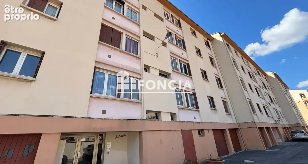 Digne, appartement de type 4 avec balcon, cave et garare - photo 10