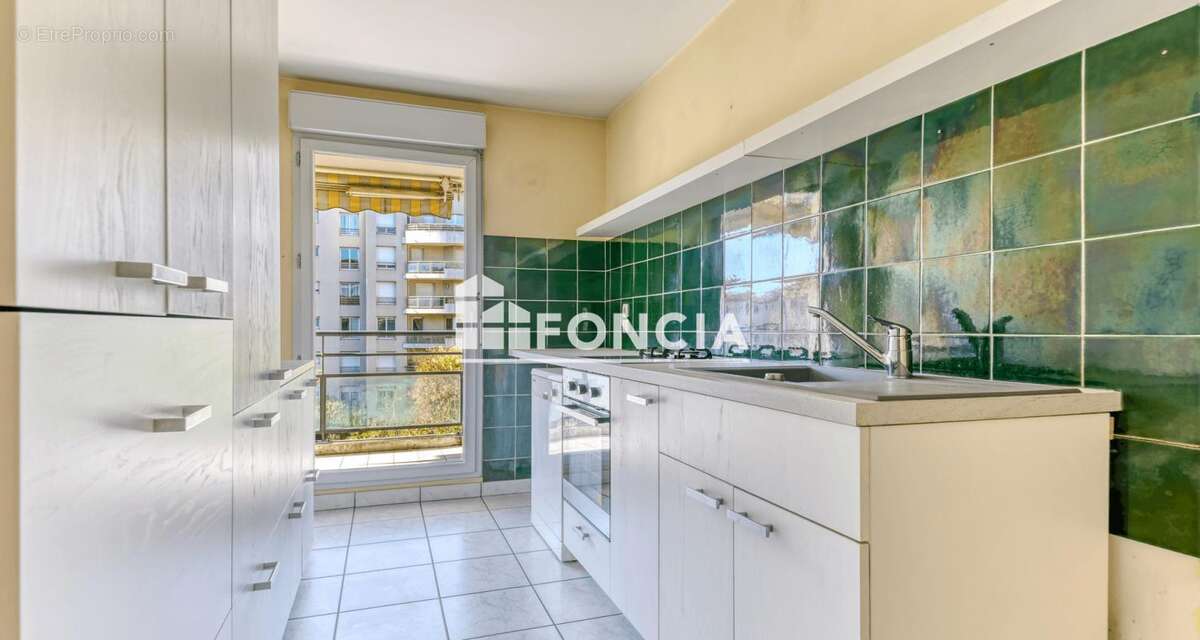 Appartement à LYON-3E