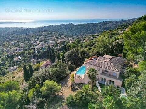 Maison à CANNES