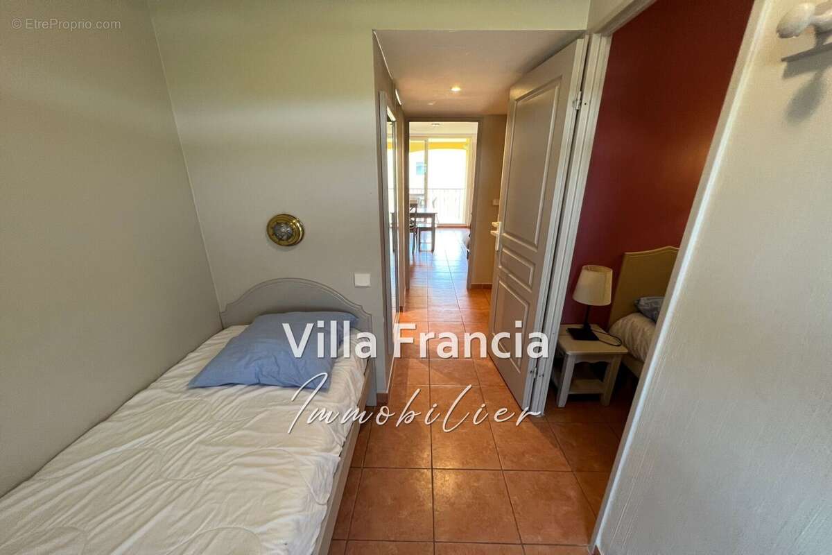 Appartement à MANDELIEU-LA-NAPOULE