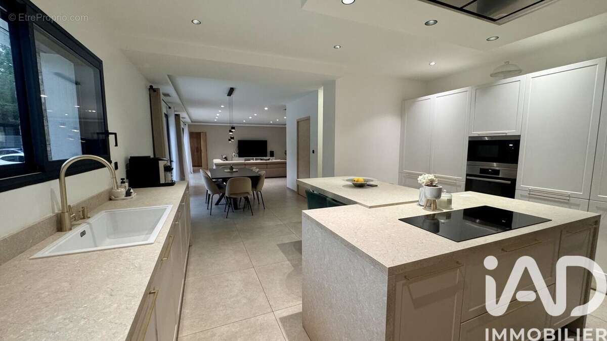 Photo 3 - Maison à NIMES