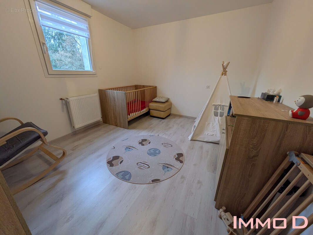 Maison à THAON-LES-VOSGES