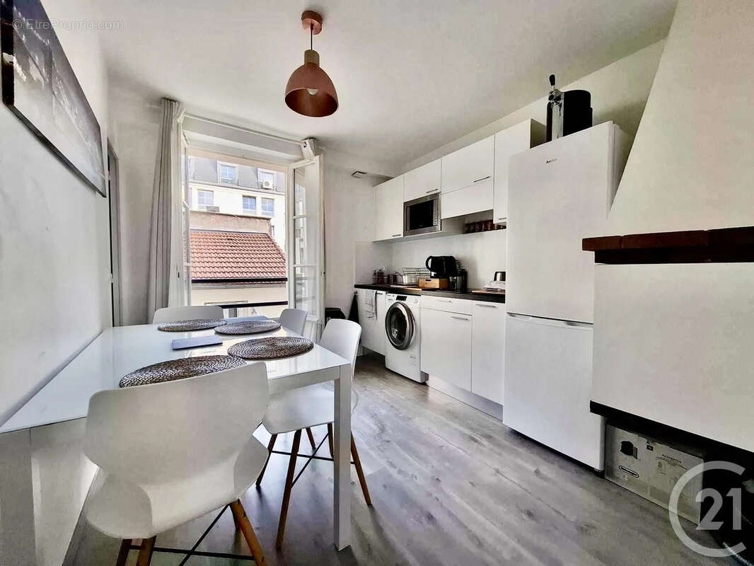 Appartement à CLICHY