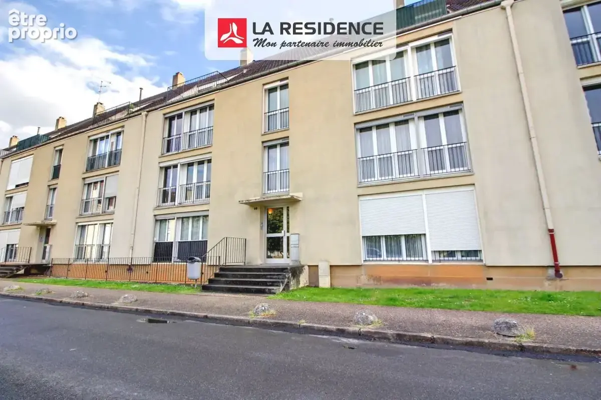 Photo Appartement à Rosny-Sur-Seine au prix de 118 000€