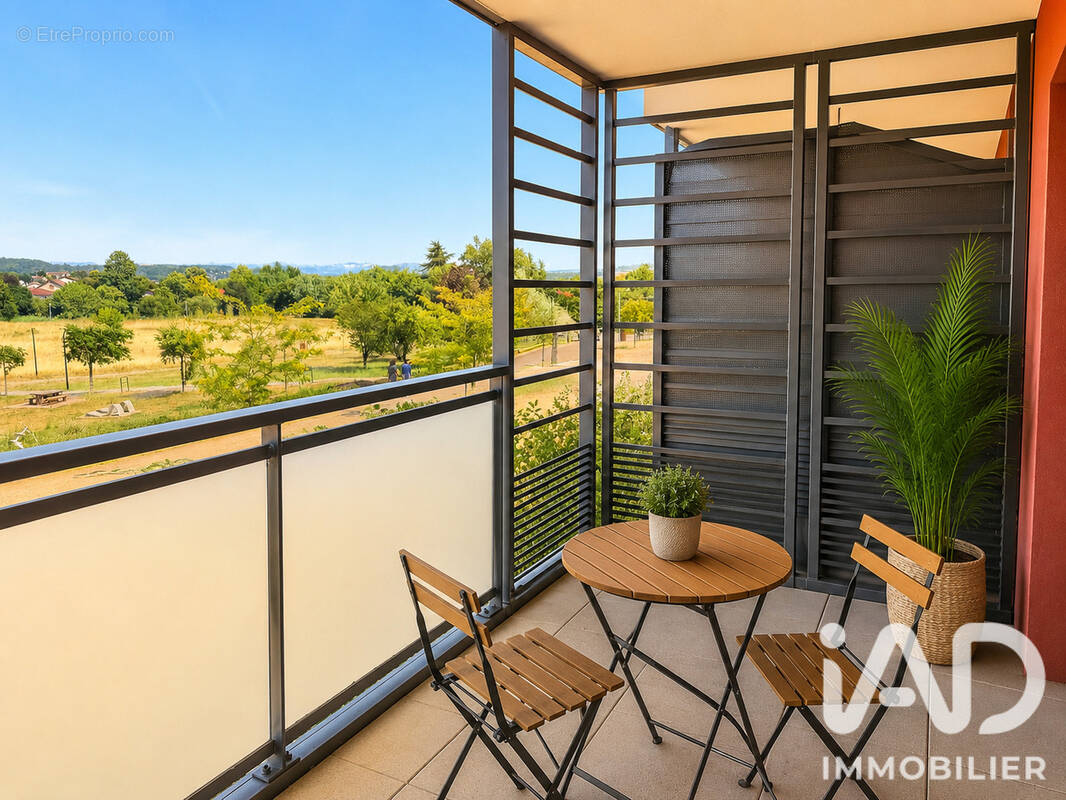 Photo 1 - Appartement à L'ISLE-D'ABEAU