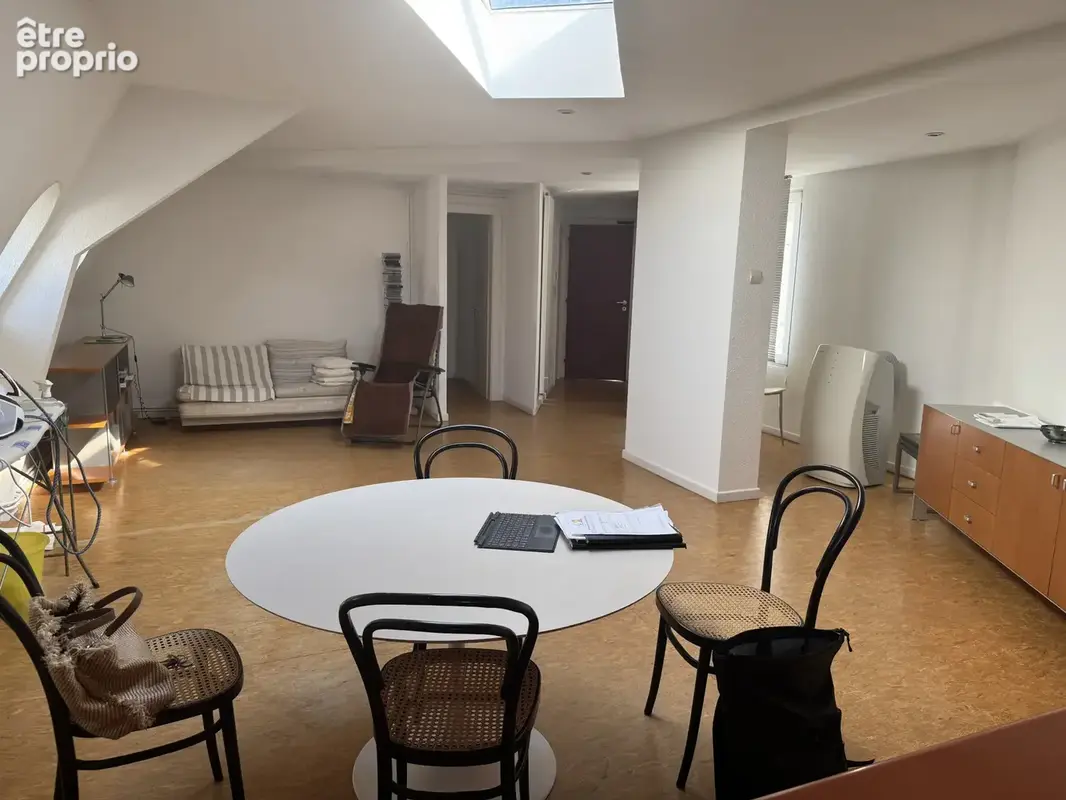 Mulhouse centre ville t2 dernier etage - photo 3