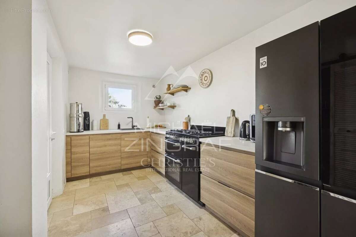 Maison à MANDELIEU-LA-NAPOULE