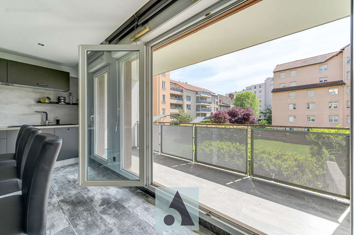 Appartement à VILLEURBANNE