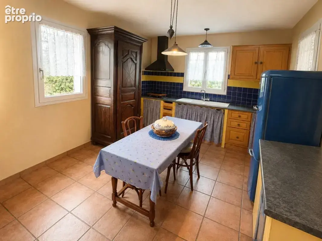  Maison T6 de 137 m² – Vue Panoramique, Calme & Logement Indépendant au Brusquet (04) - photo 9