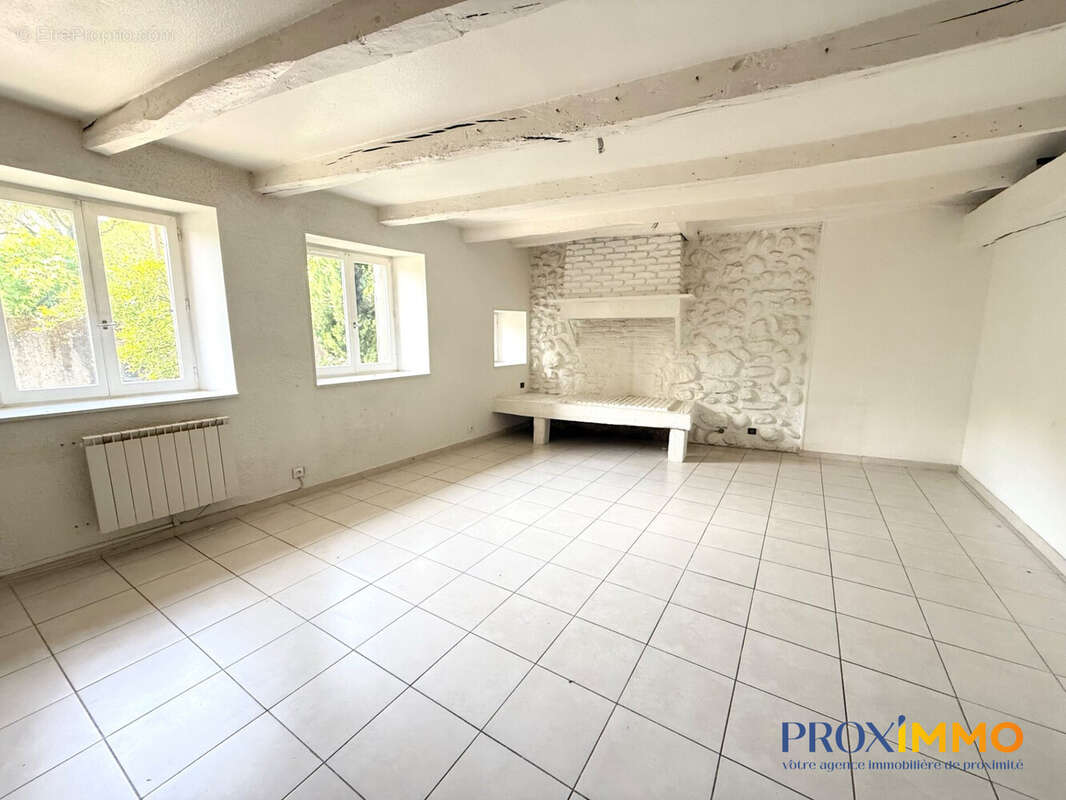 Appartement 105 m² à La Buisse  - photo 3