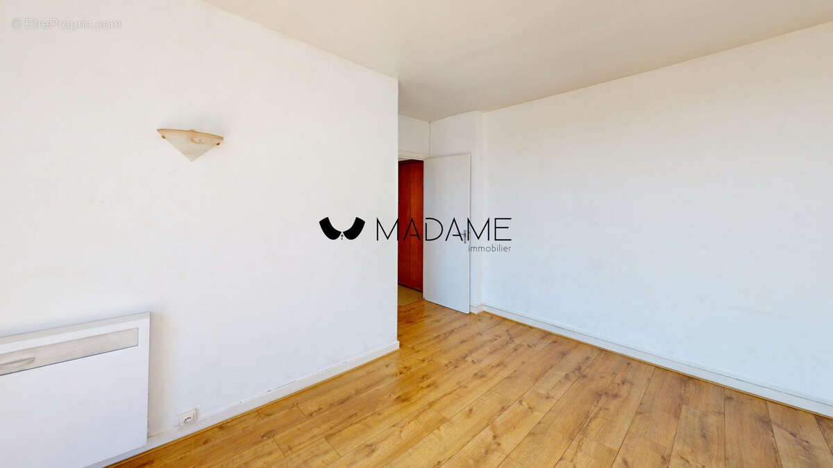 Appartement à SAINT-MARTIN-D'HERES