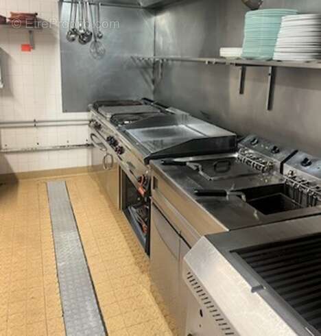 Commerce à VILLEMOMBLE